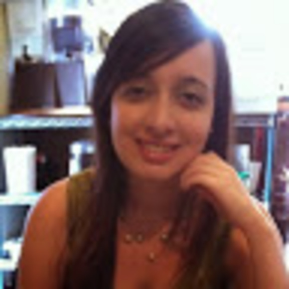 Meet your Posher, Stefany - Picture 1 of 1